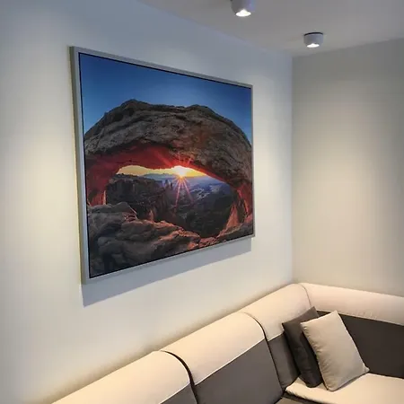 Silver Apartament 아파트 슈비노우이스쳬