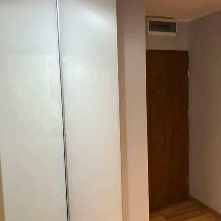 아파트 Silver Apartament 슈비노우이스쳬